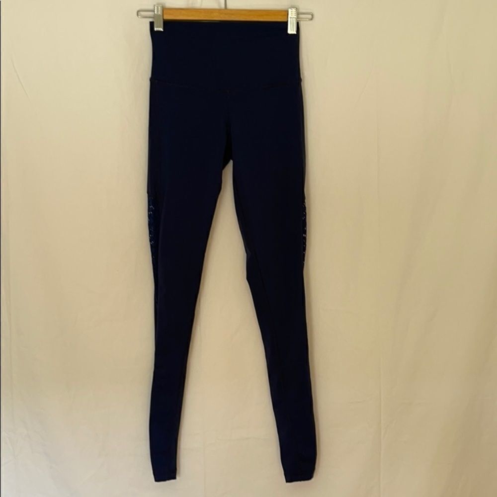 DYI define your Inspiration leggings Sz Sm